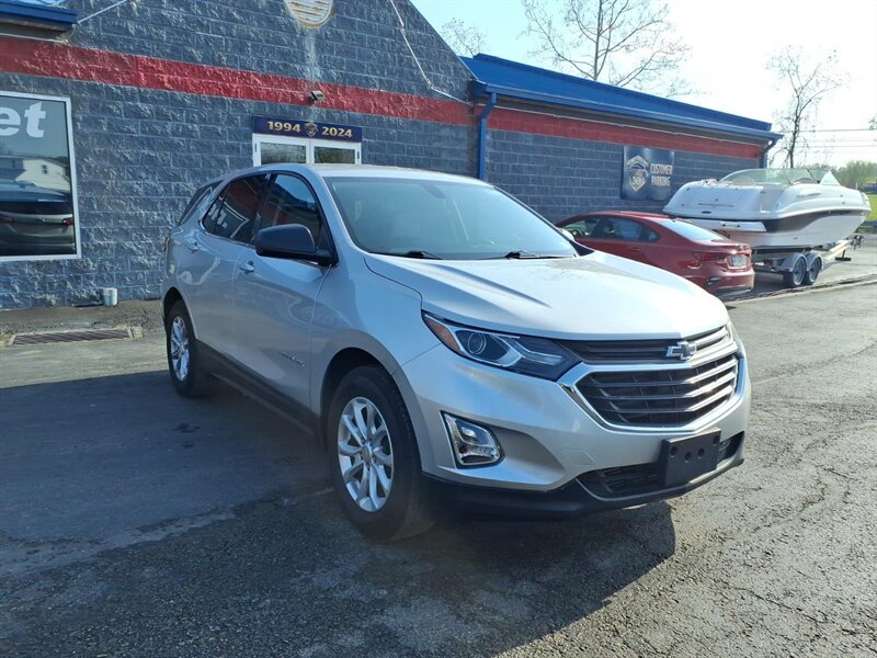 2018 Chevrolet Equinox LT - Photo 2 - Carmichaels, PA 15320