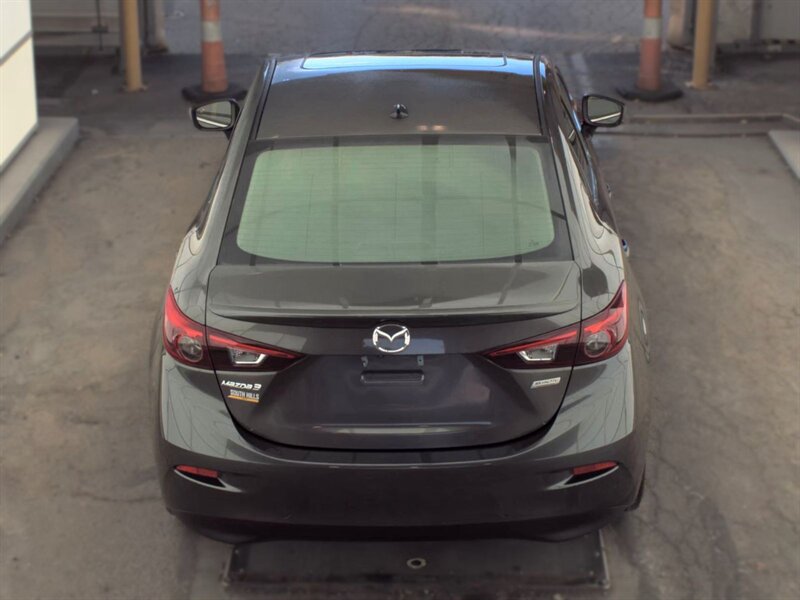 2018 Mazda Mazda3 Grand Touring - Photo 5 - Carmichaels, PA 15320