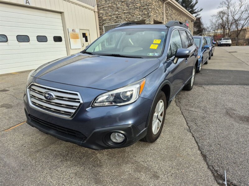 2015 Subaru Outback Premium's photo
