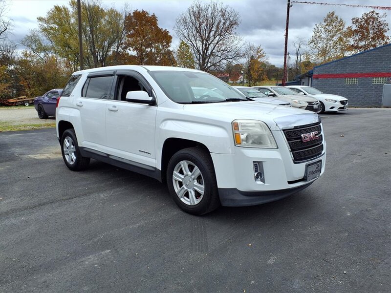 2015 GMC Terrain SLE-2   - Photo 5 - Carmichaels, PA 15320