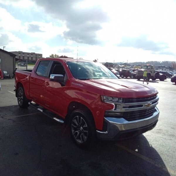 2021 Chevrolet Silverado 1500 LT - Photo 2 - Carmichaels, PA 15320
