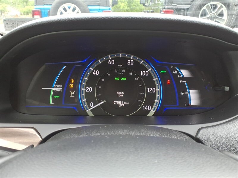 2017 Honda Accord Hybrid EX-L - Photo 15 - Carmichaels, PA 15320