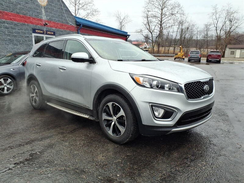 2016 Kia Sorento EX V6  
