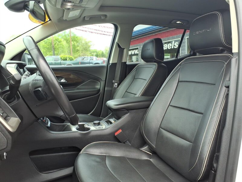 2019 GMC Terrain Denali - Photo 7 - Carmichaels, PA 15320