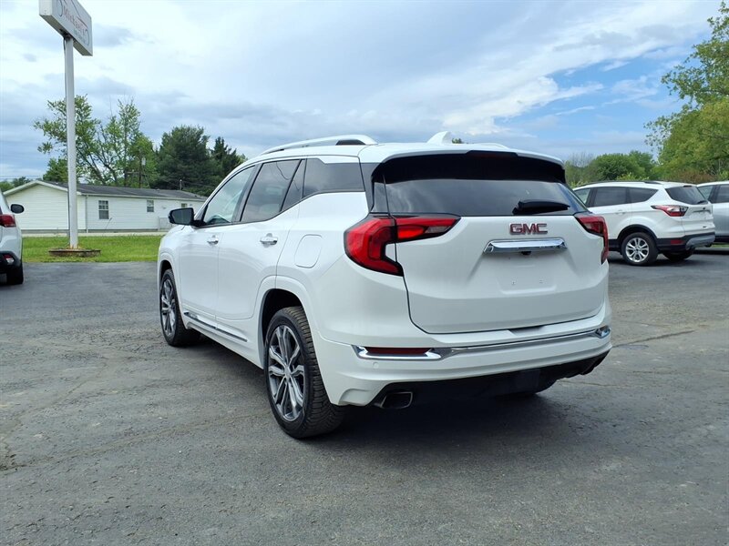 2019 GMC Terrain Denali - Photo 5 - Carmichaels, PA 15320