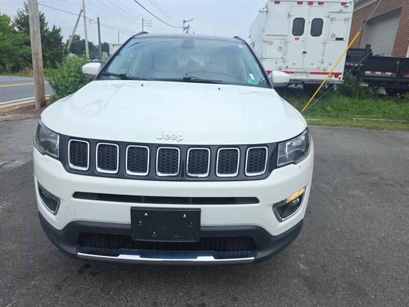 2017 Jeep Compass Limited - Photo 11 - Carmichaels, PA 15320