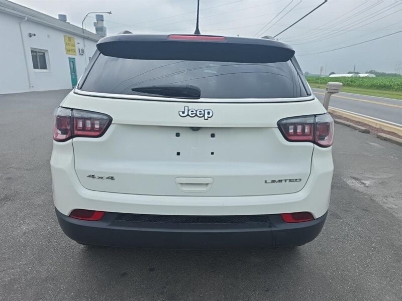 2017 Jeep Compass Limited - Photo 6 - Carmichaels, PA 15320