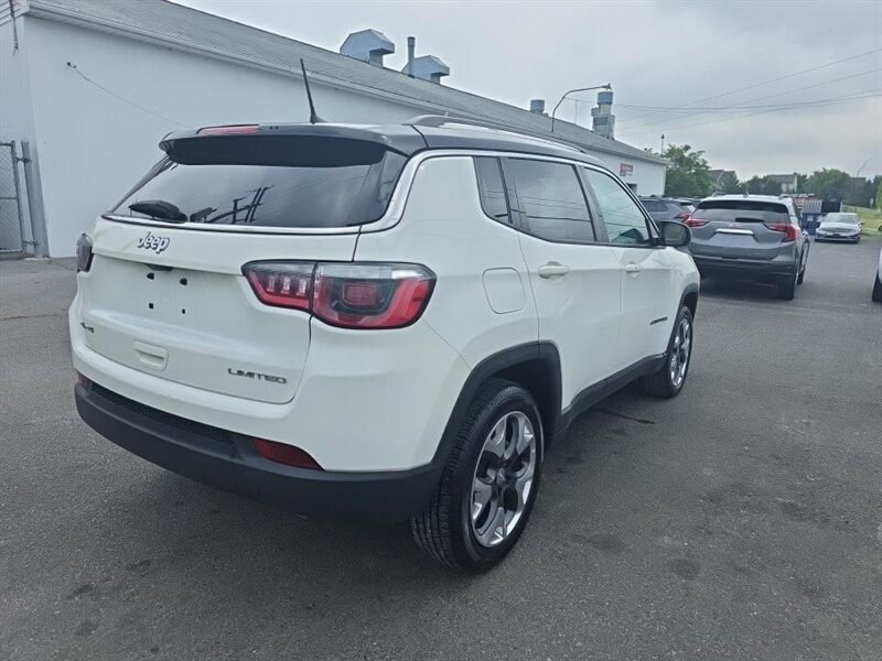 2017 Jeep Compass Limited - Photo 3 - Carmichaels, PA 15320