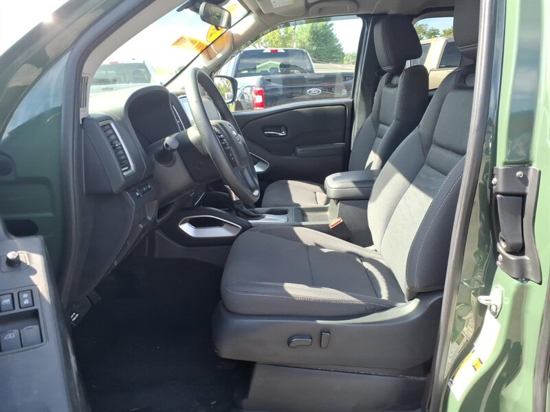2022 Nissan Frontier SV - Photo 9 - Carmichaels, PA 15320