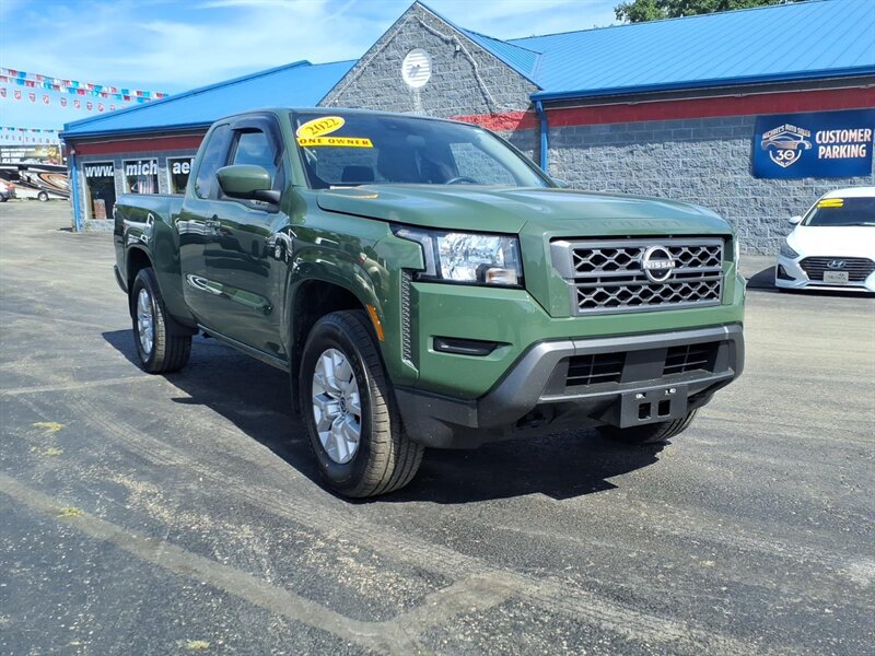 2022 Nissan Frontier SV - Photo 2 - Carmichaels, PA 15320