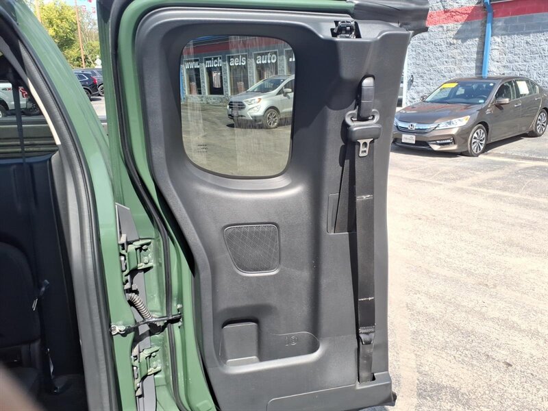 2022 Nissan Frontier SV - Photo 10 - Carmichaels, PA 15320
