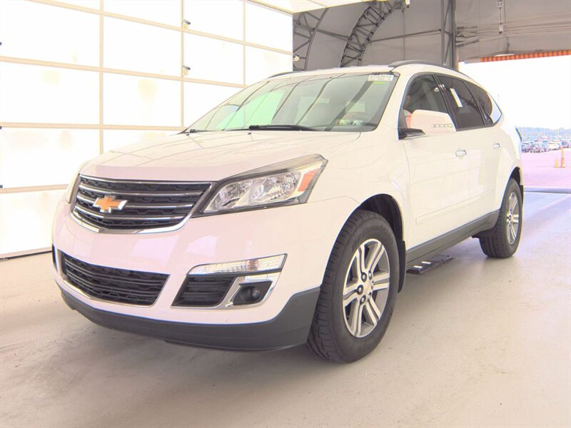 2017 Chevrolet Traverse LT - Photo 1 - Carmichaels, PA 15320