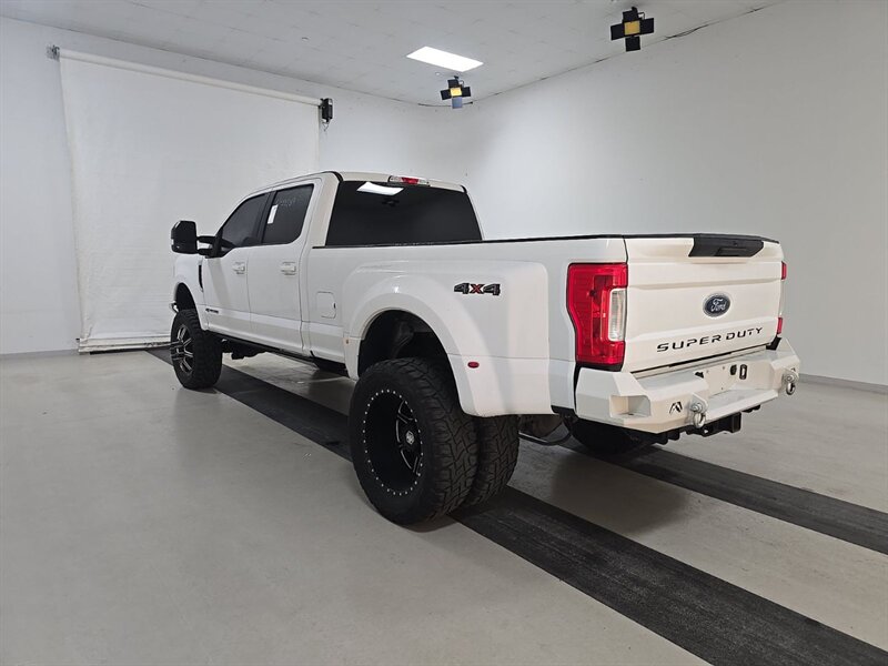 2017 Ford F-350 XLT - Photo 3 - Carmichaels, PA 15320