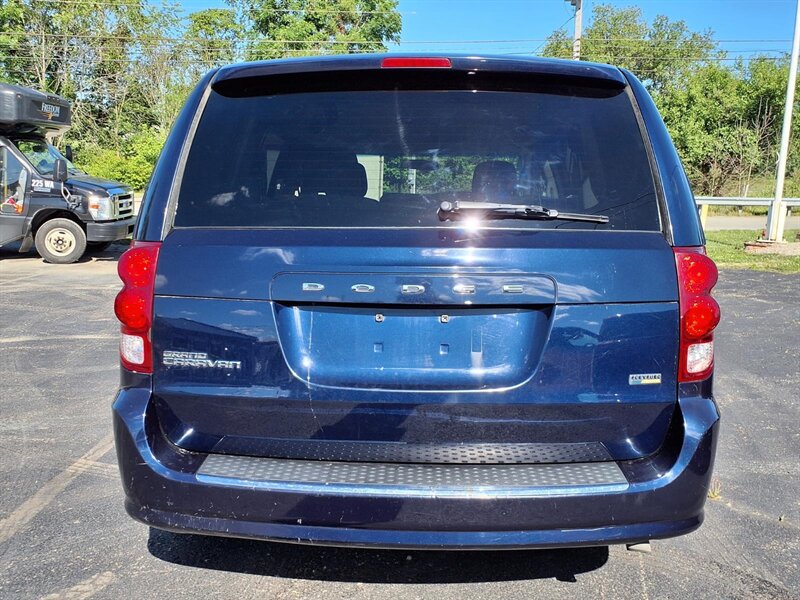 2013 Dodge Grand Caravan SE - Photo 4 - Carmichaels, PA 15320