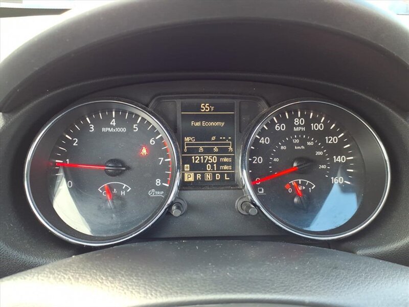 2013 Nissan Rogue SV - Photo 14 - Carmichaels, PA 15320