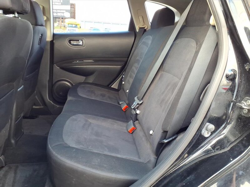 2013 Nissan Rogue SV - Photo 7 - Carmichaels, PA 15320