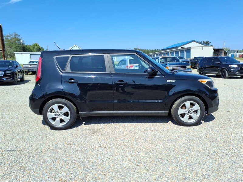 2019 Kia Soul - Photo 4 - Carmichaels, PA 15320