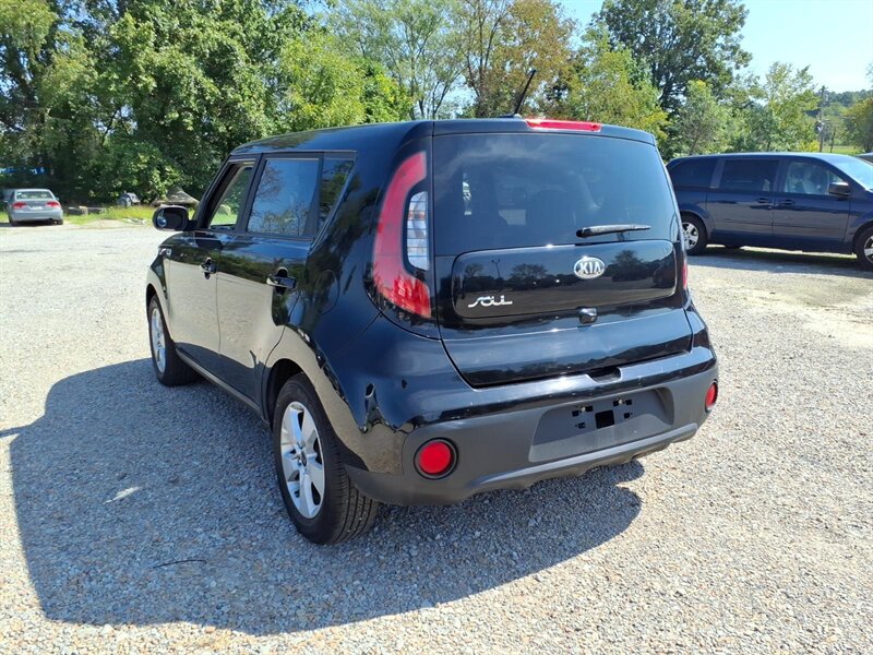 2019 Kia Soul - Photo 6 - Carmichaels, PA 15320