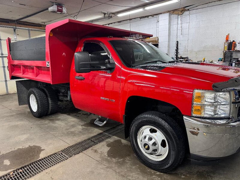 2011 Chevrolet Silverado 3500 Work Truck - Photo 3 - Carmichaels, PA 15320