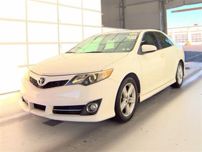2012 Toyota Camry SE Sedan
