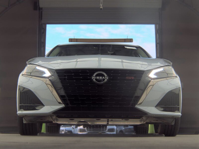 2023 Nissan Altima 2.5 SR - Photo 7 - Carmichaels, PA 15320