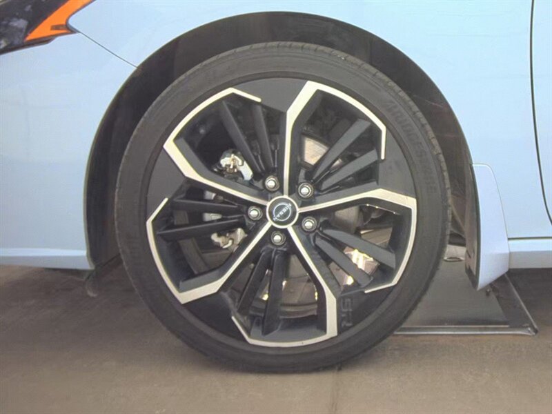 2023 Nissan Altima 2.5 SR - Photo 9 - Carmichaels, PA 15320