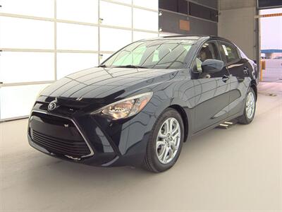 2017 Toyota Yaris Sedan Sedan