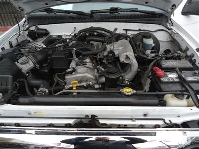 2003 Toyota Tacoma PreRunner   - Photo 21 - Van Nuys, CA 91405