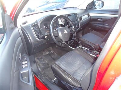 2017 Mitsubishi Outlander SE - Photo 13 - Van Nuys, CA 91405