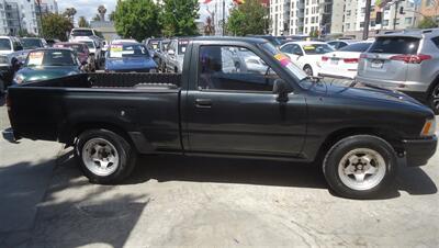 1993 Toyota Pickup   - Photo 3 - Van Nuys, CA 91405