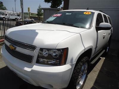 2014 Chevrolet Tahoe LT   - Photo 2 - Van Nuys, CA 91405