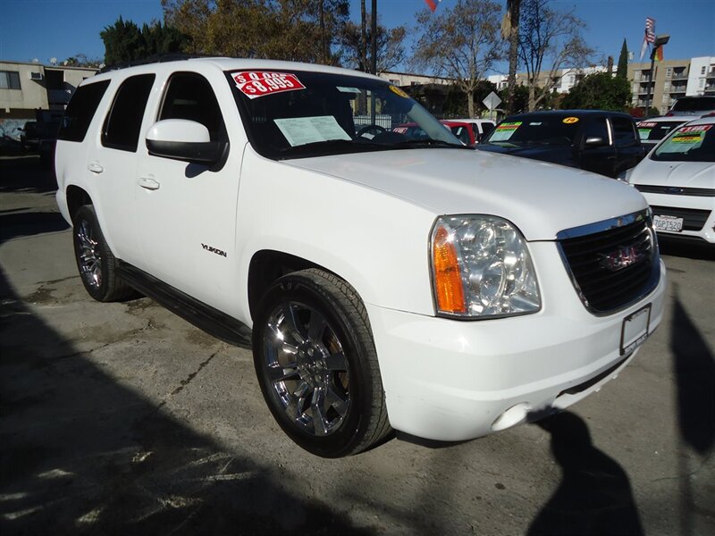 2013 GMC Yukon SLT   - Photo 1 - Van Nuys, CA 91405