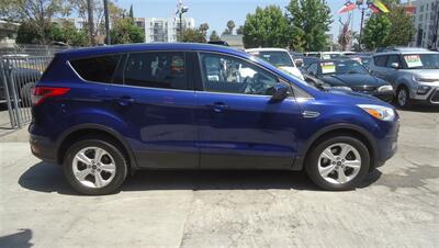 2016 Ford Escape SE - Photo 3 - Van Nuys, CA 91405