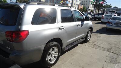 2011 Toyota Sequoia SR5 - Photo 3 - Van Nuys, CA 91405