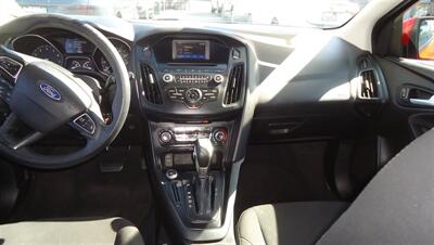 2016 Ford Focus SE - Photo 17 - Van Nuys, CA 91405