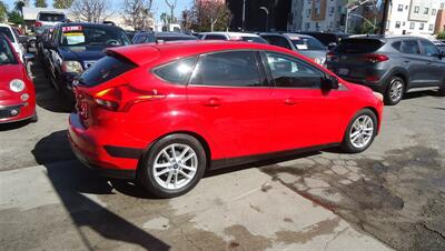 2016 Ford Focus SE - Photo 6 - Van Nuys, CA 91405