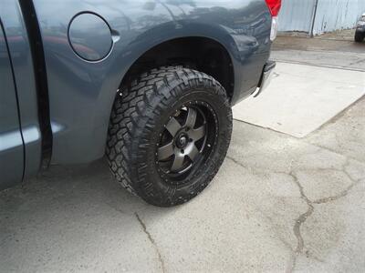 2010 Toyota Tundra Grade   - Photo 19 - Van Nuys, CA 91405