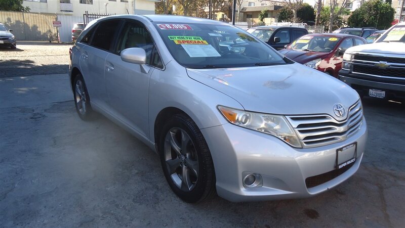 2010 Toyota Venza FWD V6   - Photo 1 - Van Nuys, CA 91405
