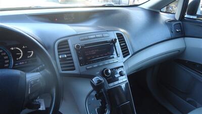 2010 Toyota Venza FWD V6 - Photo 23 - Van Nuys, CA 91405