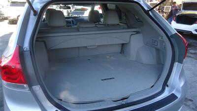 2010 Toyota Venza FWD V6 - Photo 10 - Van Nuys, CA 91405