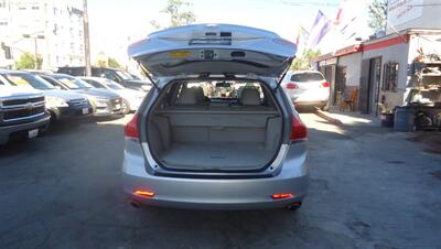 2010 Toyota Venza FWD V6 - Photo 9 - Van Nuys, CA 91405