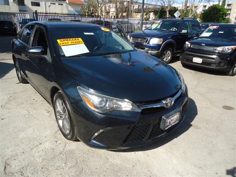 2017 Toyota Camry LE   - Photo 1 - Van Nuys, CA 91405