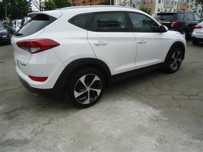 2016 Hyundai TUCSON Sport   - Photo 4 - Van Nuys, CA 91405