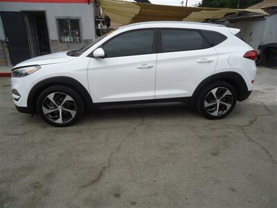 2016 Hyundai TUCSON Sport   - Photo 8 - Van Nuys, CA 91405