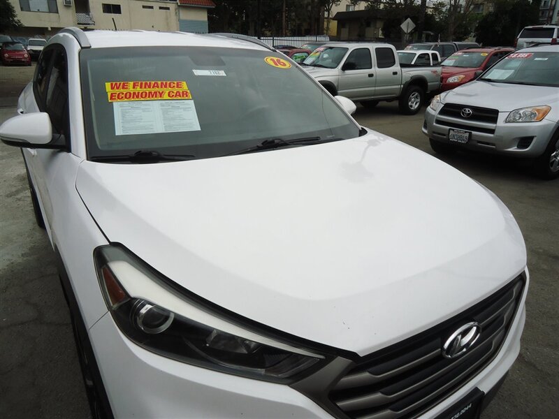 2016 Hyundai TUCSON Sport   - Photo 1 - Van Nuys, CA 91405