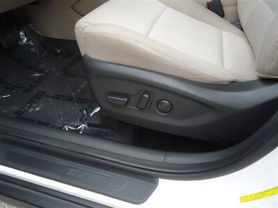 2016 Hyundai TUCSON Sport   - Photo 24 - Van Nuys, CA 91405