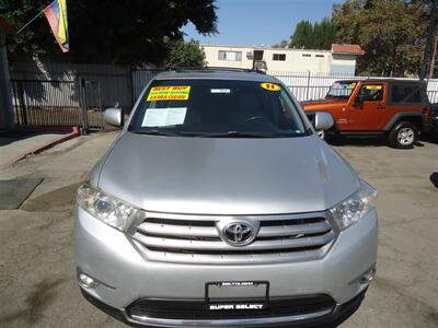 2011 Toyota Highlander SE   - Photo 2 - Van Nuys, CA 91405