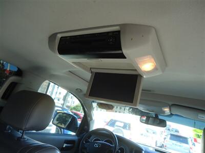 2010 Toyota Sequoia Limited - Photo 18 - Van Nuys, CA 91405