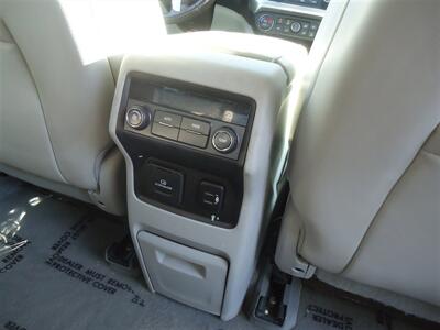 2018 GMC Acadia SLT-1 - Photo 17 - Van Nuys, CA 91405