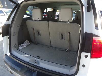 2018 GMC Acadia SLT-1 - Photo 11 - Van Nuys, CA 91405